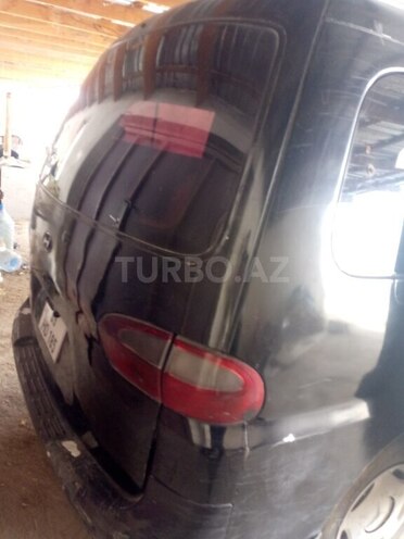 Hyundai H-1 1998, 100,000 km - 2.5 l - Salyan