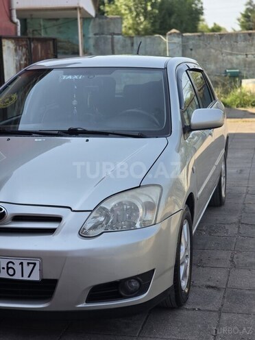 Toyota Corolla 2006, 17,000 km - 1.4 l - Astara