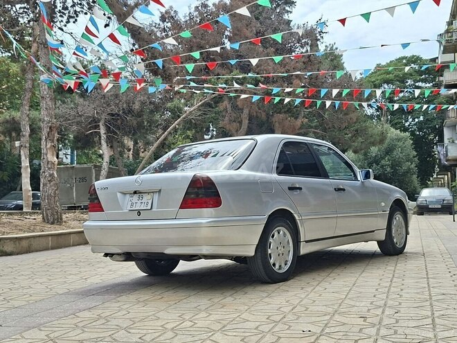 Mercedes C 200 1998, 270,000 km - 2.0 l - Bakı