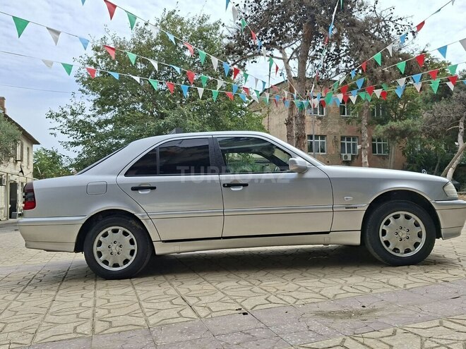 Mercedes C 200 1998, 270,000 km - 2.0 l - Bakı