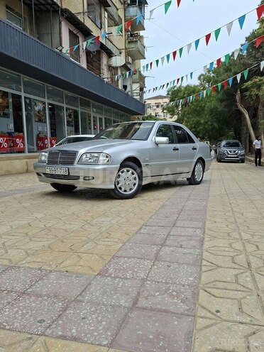 Mercedes C 200 1998, 270,000 km - 2.0 l - Bakı