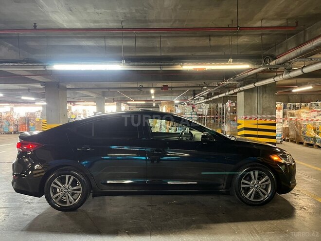 Hyundai Elantra 2017, 158,874 km - 2.0 l - Bakı