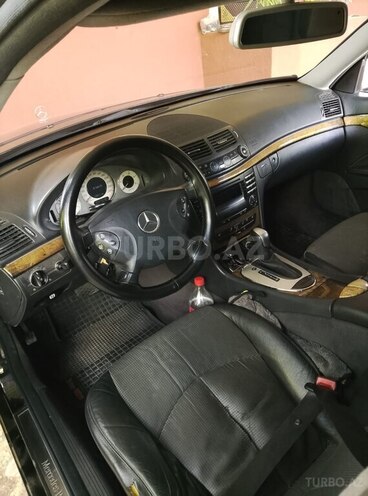 Mercedes E 220 2006, 166,100 km - 2.2 l - Goranboy
