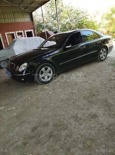Mercedes E 220 2006, 166,100 km - 2.2 l - Goranboy