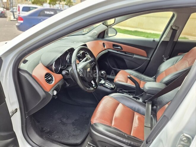 Chevrolet Cruze 2013, 257,000 km - 1.4 l - Sumqayıt