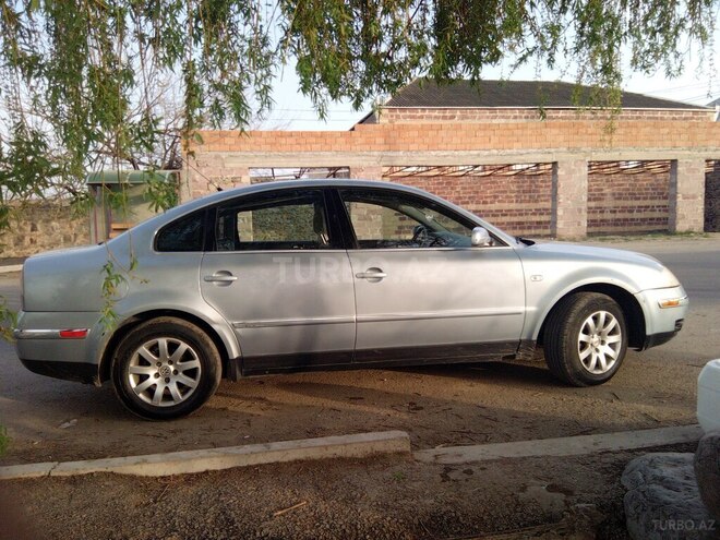 Volkswagen Passat 2002, 377,422 km - 1.8 l - Gəncə