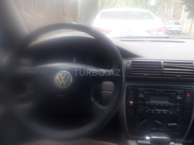 Volkswagen Passat 2002, 377,422 km - 1.8 l - Gəncə