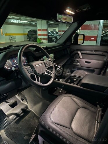 Land Rover Defender 2024, 20,117 km - 3.0 l - Bakı