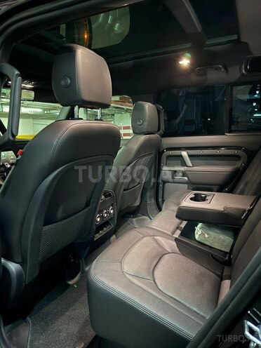 Land Rover Defender 2024, 20,117 km - 3.0 l - Bakı
