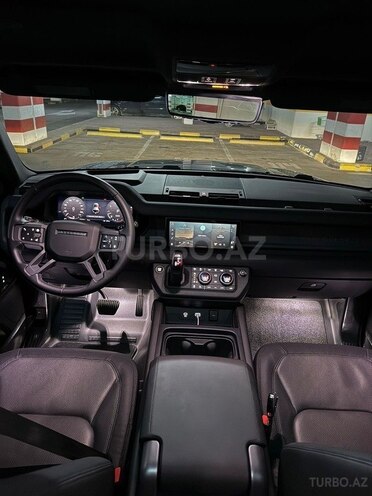 Land Rover Defender 2024, 20,117 km - 3.0 l - Bakı