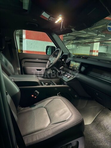 Land Rover Defender 2024, 20,117 km - 3.0 l - Bakı