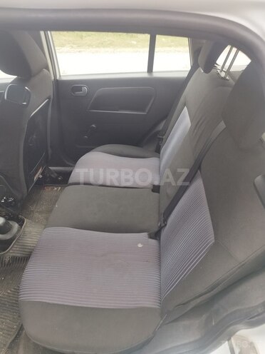 Ford Fusion 2010, 251,695 km - 1.4 l - Qusar