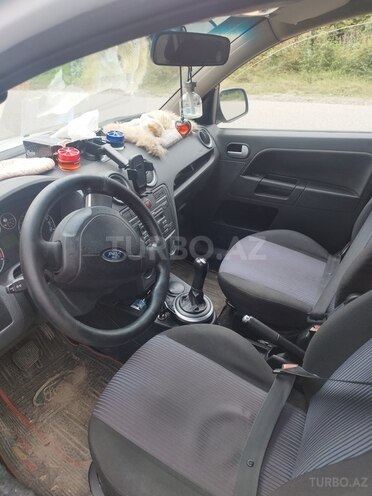 Ford Fusion 2010, 251,695 km - 1.4 l - Qusar