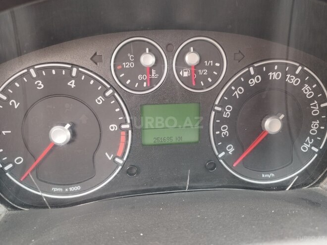 Ford Fusion 2010, 251,695 km - 1.4 l - Qusar
