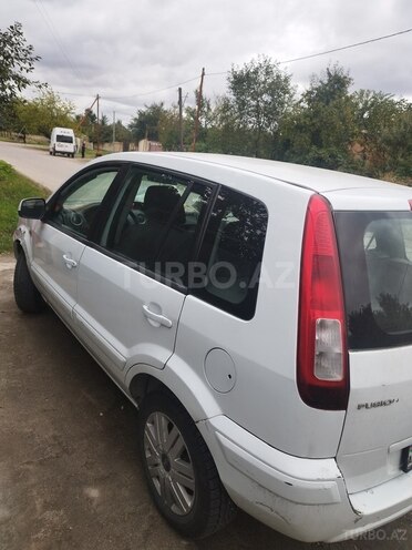 Ford Fusion 2010, 251,695 km - 1.4 l - Qusar