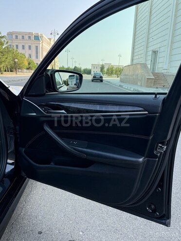 BMW 530 2018, 176,000 km - 2.0 л - Bakı