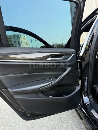 BMW 530 2018, 176,000 km - 2.0 л - Bakı