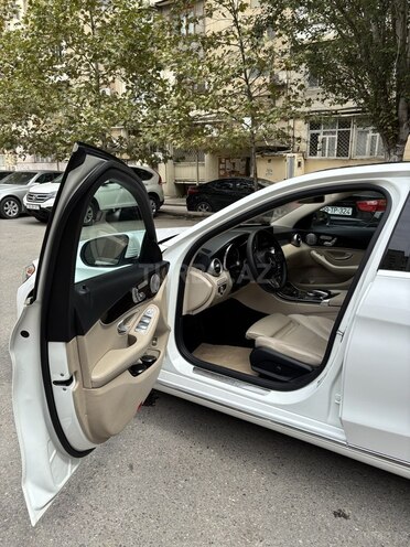 Mercedes C 300 4MATIC 2018, 238,035 km - 2.0 l - Bakı