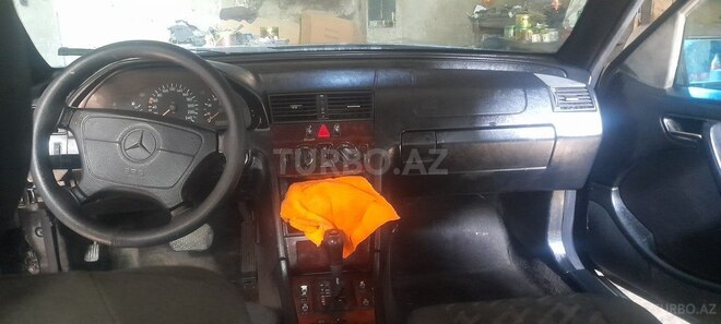 Mercedes C 180 1997, 254,690 km - 1.8 l - Mingəçevir