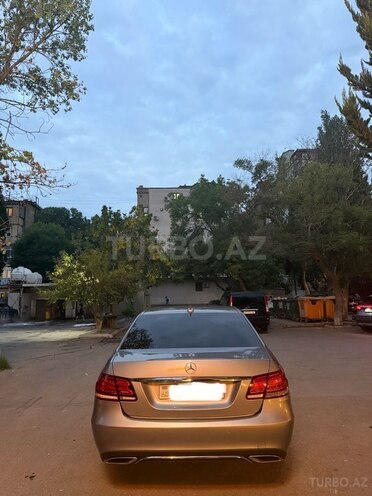 Mercedes E 200 2014, 201,000 km - 2.0 l - Bakı