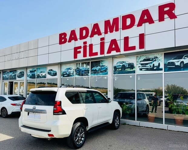 Toyota Land Cruiser Prado 2018, 140,000 km - 2.7 л - Bakı