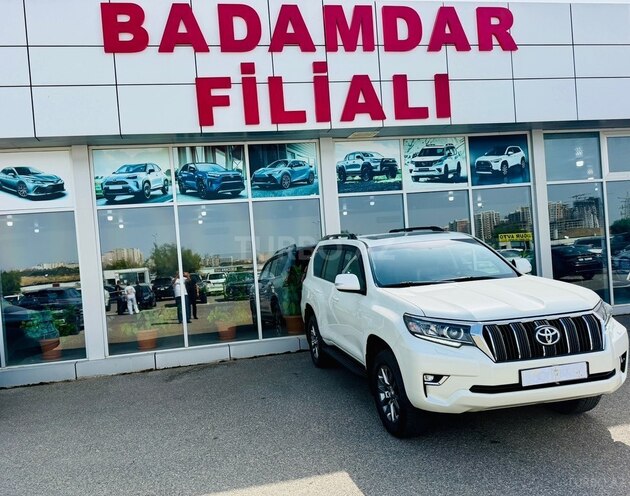 Toyota Land Cruiser Prado 2018, 140,000 km - 2.7 л - Bakı