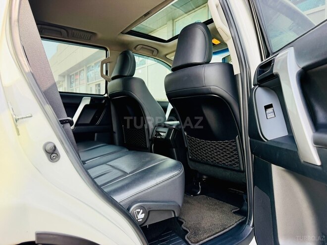 Toyota Land Cruiser Prado 2018, 140,000 km - 2.7 л - Bakı