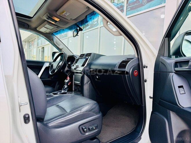 Toyota Land Cruiser Prado 2018, 140,000 km - 2.7 л - Bakı