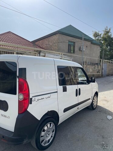 Fiat Doblo 2014, 238,823 km - 1.4 l - Bakı