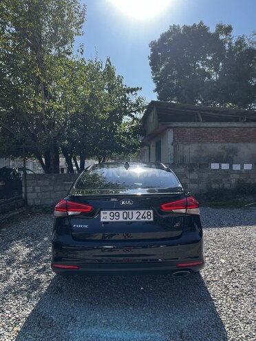 Kia Forte 2017, 223,490 km - 2.0 l - Qəbələ