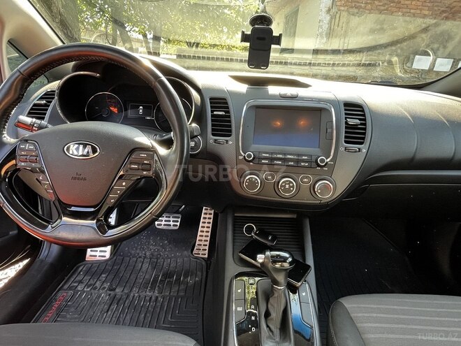 Kia Forte 2017, 223,490 km - 2.0 l - Qəbələ