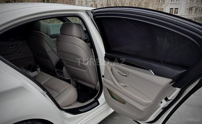 BMW 528 2013, 210,000 km - 2.0 л - Bakı