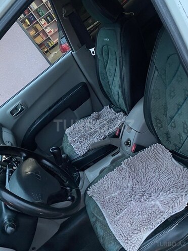 Mitsubishi L200 2010, 250,000 km - 2.5 l - Göygöl