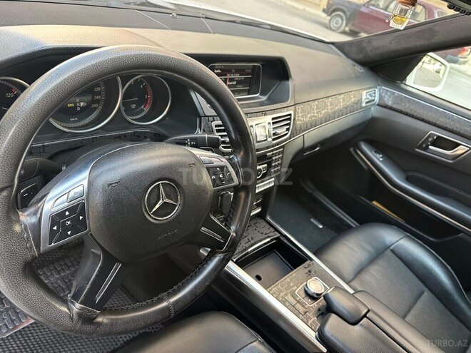 Mercedes E 220 2013, 293,000 km - 2.1 l - Bakı