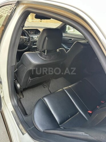 Mercedes E 220 2013, 293,000 km - 2.1 l - Bakı