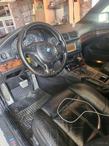 BMW 530 2002, 307,300 km - 3.0 l - Astara