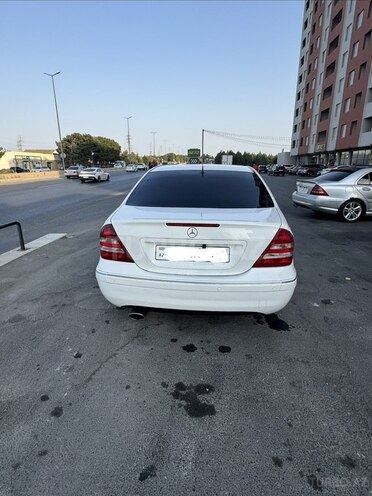 Mercedes C 230 2005, 264,000 km - 2.5 l - Xırdalan