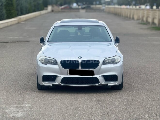 BMW 528 2013, 390,000 km - 2.0 l - Quba
