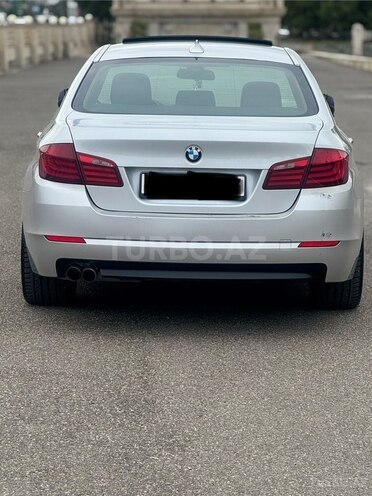 BMW 528 2013, 390,000 km - 2.0 l - Quba