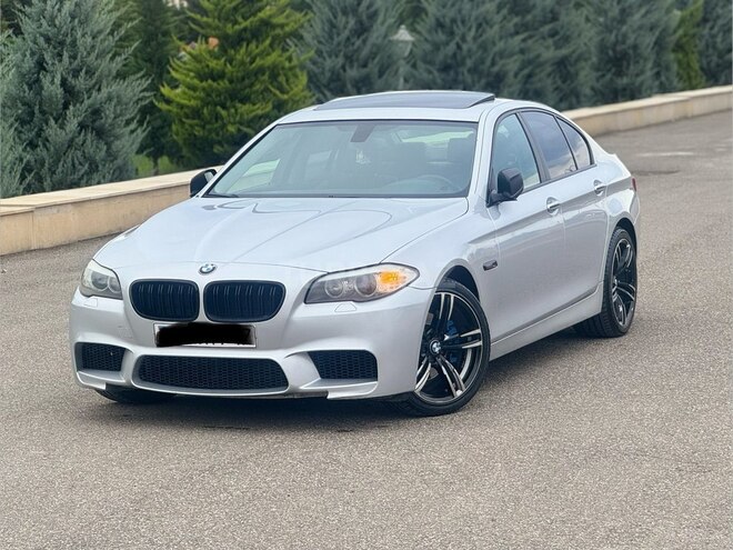 BMW 528 2013, 390,000 km - 2.0 l - Quba