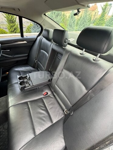 BMW 528 2013, 390,000 km - 2.0 l - Quba