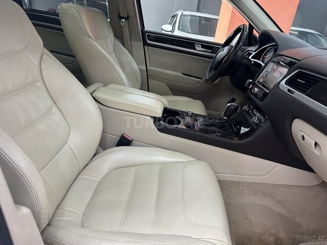 Volkswagen Touareg 2010, 209,000 km - 3.6 l - Xırdalan