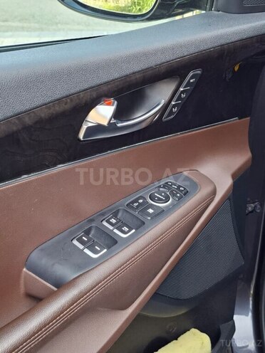 Kia Sorento 2016, 238,405 km - 2.2 l - Tovuz