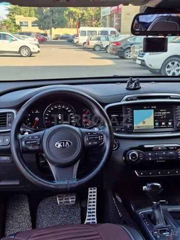 Kia Sorento 2016, 238,405 km - 2.2 l - Tovuz