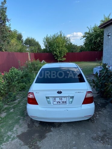Toyota Corolla 2004, 373,048 km - 1.3 l - Şəki