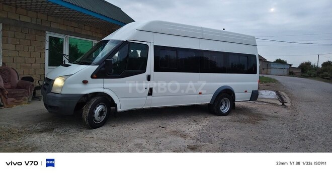 Ford Transit 2010, 300,000 km - 2.4 l - Bakı