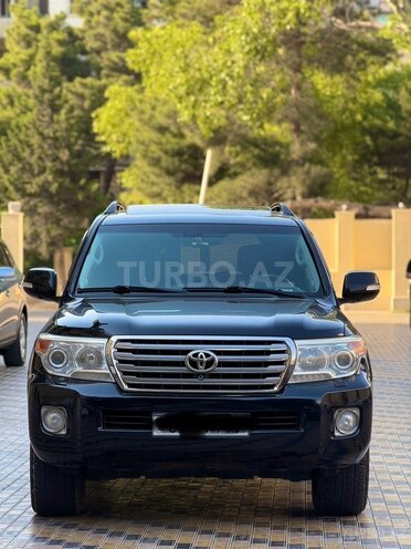 Toyota Land Cruiser 2013, 266,000 km - 4.6 l - Bakı
