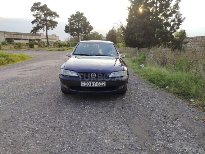 Opel Vectra 1996, 258,520 km - 2.0 l - Bakı