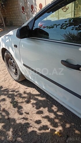 Ford Focus 2001, 320,000 km - 1.6 l - Biləsuvar