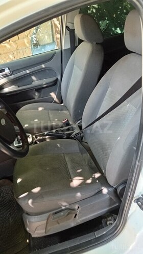 Ford Focus 2001, 320,000 km - 1.6 l - Biləsuvar